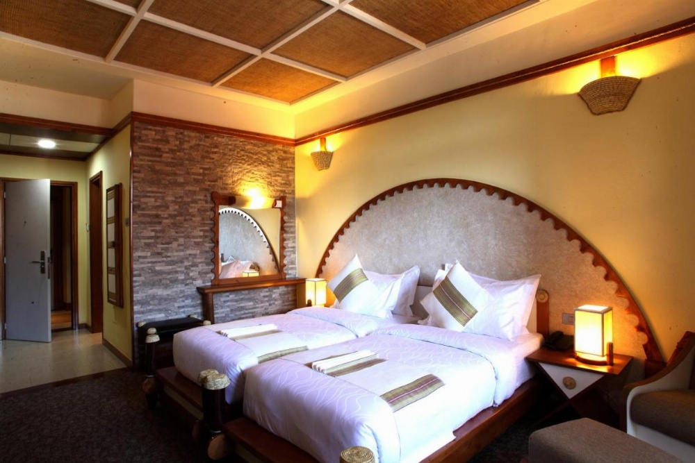 Room image 4